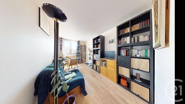 Appartement F4 à vendre - 4 pièces - 80.06 m2 - AUBERVILLIERS - 93 - ILE-DE-FRANCE - Century 21 Immo Conseil