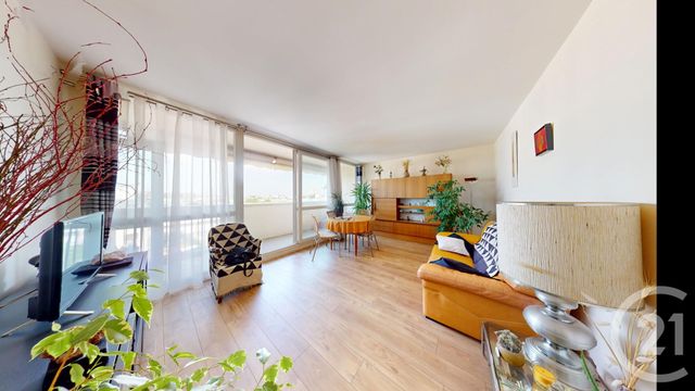 Appartement F4 à vendre - 4 pièces - 80.06 m2 - AUBERVILLIERS - 93 - ILE-DE-FRANCE - Century 21 Immo Conseil