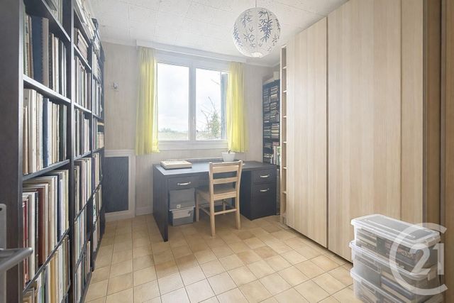 Appartement F4 à vendre - 4 pièces - 70.0 m2 - AUBERVILLIERS - 93 - ILE-DE-FRANCE - Century 21 Immo Conseil