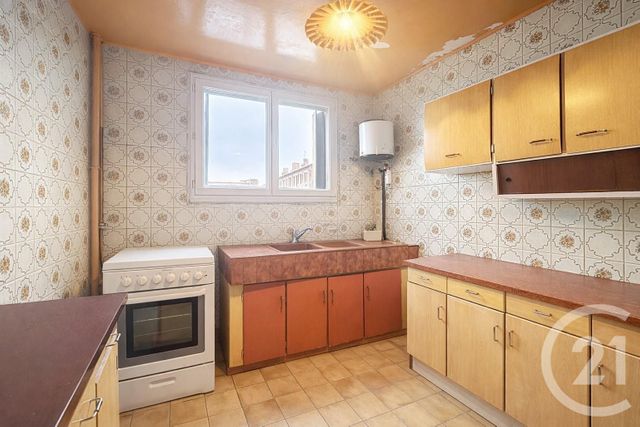 Appartement F4 à vendre - 4 pièces - 70.0 m2 - AUBERVILLIERS - 93 - ILE-DE-FRANCE - Century 21 Immo Conseil