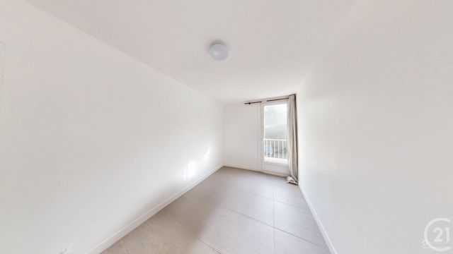 Appartement F4 à vendre - 3 pièces - 61.68 m2 - AUBERVILLIERS - 93 - ILE-DE-FRANCE - Century 21 Immo Conseil