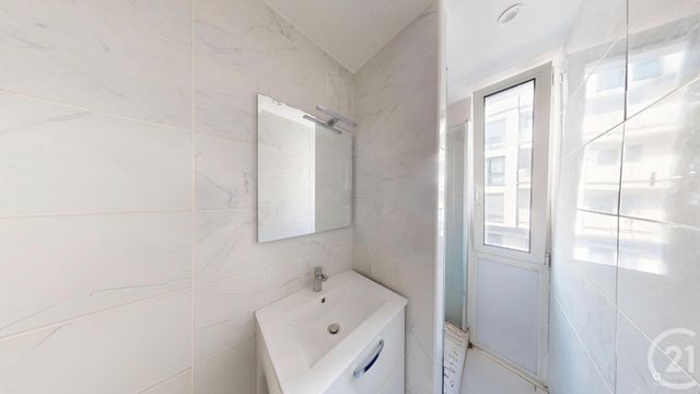 Appartement F4 à vendre - 3 pièces - 61.68 m2 - AUBERVILLIERS - 93 - ILE-DE-FRANCE - Century 21 Immo Conseil