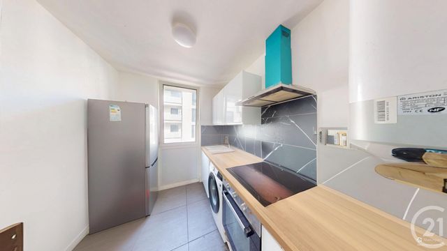Appartement F4 à vendre - 3 pièces - 61.68 m2 - AUBERVILLIERS - 93 - ILE-DE-FRANCE - Century 21 Immo Conseil