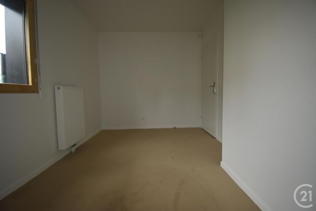Afficher la photo en grand Appartement F3 à louer - 3 pièces - 71.1 m2 - AUBERVILLIERS - 93 - ILE-DE-FRANCE - Century 21 Immo Conseil