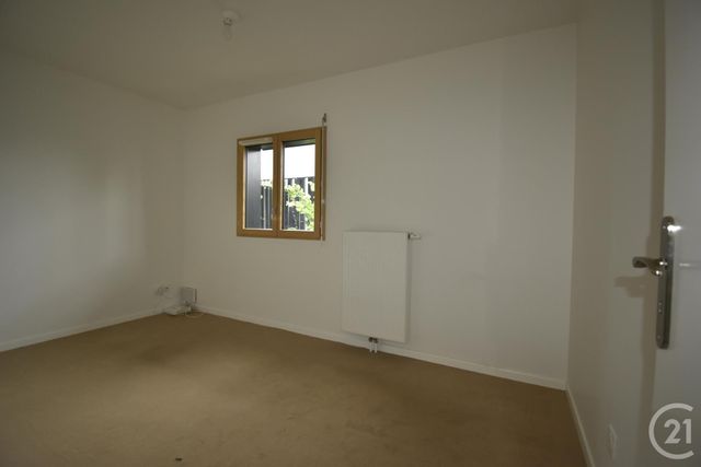 Afficher la photo en grand Appartement F3 à louer - 3 pièces - 71.1 m2 - AUBERVILLIERS - 93 - ILE-DE-FRANCE - Century 21 Immo Conseil
