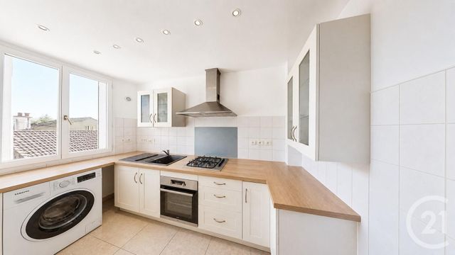 Appartement F4 à vendre - 4 pièces - 55.32 m2 - AUBERVILLIERS - 93 - ILE-DE-FRANCE - Century 21 Immo Conseil