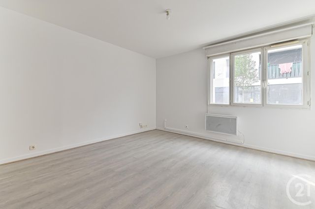 Appartement F2 à vendre - 2 pièces - 36.0 m2 - AUBERVILLIERS - 93 - ILE-DE-FRANCE - Century 21 Immo Conseil