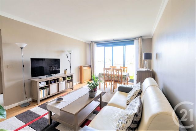 Appartement F3 à vendre - 3 pièces - 66.18 m2 - AUBERVILLIERS - 93 - ILE-DE-FRANCE - Century 21 Immo Conseil
