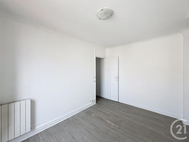 Appartement F2 à louer - 2 pièces - 32.82 m2 - AUBERVILLIERS - 93 - ILE-DE-FRANCE - Century 21 Immo Conseil