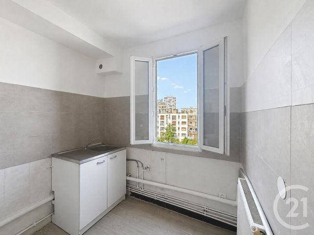 Appartement F2 à louer - 2 pièces - 32.82 m2 - AUBERVILLIERS - 93 - ILE-DE-FRANCE - Century 21 Immo Conseil