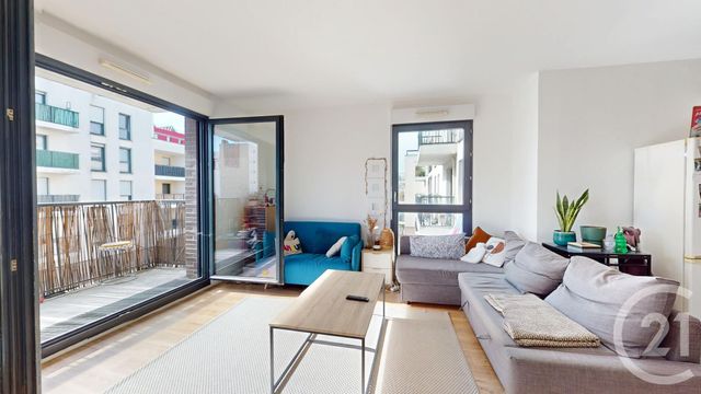 Appartement F3 à vendre - 3 pièces - 63.0 m2 - AUBERVILLIERS - 93 - ILE-DE-FRANCE - Century 21 Immo Conseil