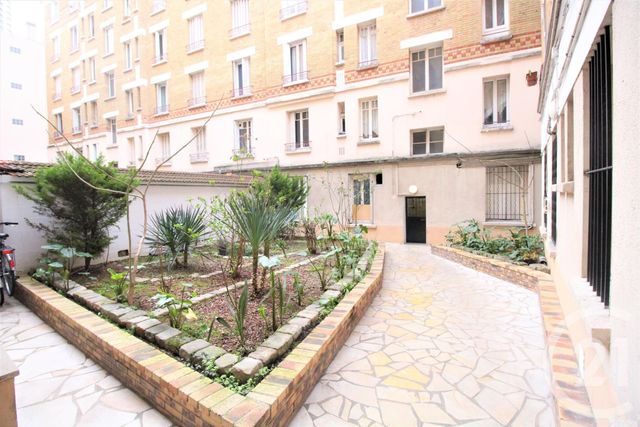 Appartement F2 à louer - 2 pièces - 34.6 m2 - AUBERVILLIERS - 93 - ILE-DE-FRANCE - Century 21 Immo Conseil