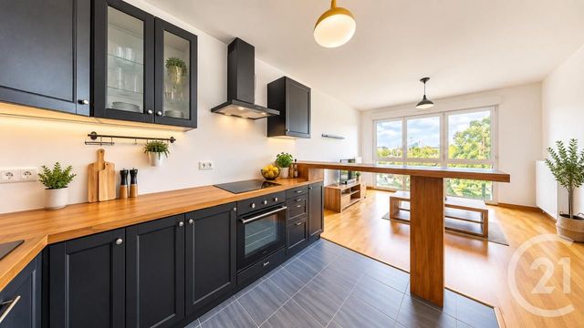 Appartement F2 à vendre - 2 pièces - 43.4 m2 - AUBERVILLIERS - 93 - ILE-DE-FRANCE - Century 21 Immo Conseil