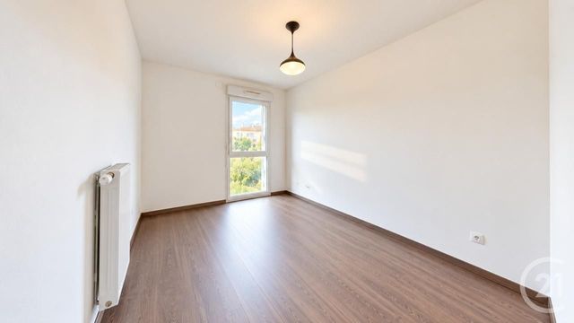 Appartement F2 à vendre - 2 pièces - 43.4 m2 - AUBERVILLIERS - 93 - ILE-DE-FRANCE - Century 21 Immo Conseil