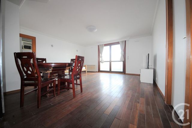 Appartement F3 à louer - 3 pièces - 70.11 m2 - AUBERVILLIERS - 93 - ILE-DE-FRANCE - Century 21 Immo Conseil