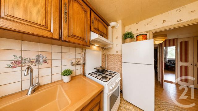 Appartement F3 à vendre - 3 pièces - 48.9 m2 - AUBERVILLIERS - 93 - ILE-DE-FRANCE - Century 21 Immo Conseil