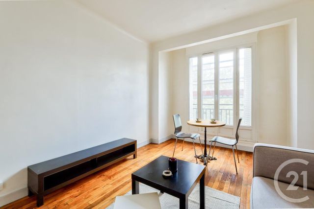 Appartement F2 à vendre - 2 pièces - 41.6 m2 - AUBERVILLIERS - 93 - ILE-DE-FRANCE - Century 21 Immo Conseil