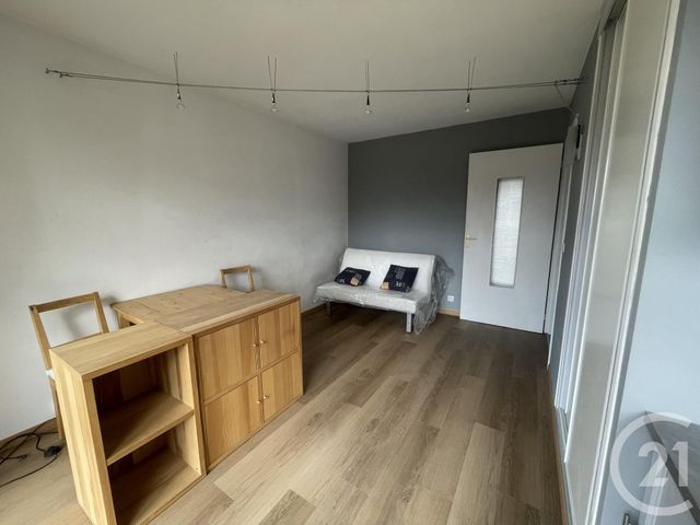 Appartement F1 à louer - 1 pièce - 25.76 m2 - LE BOURGET - 93 - ILE-DE-FRANCE - Century 21 Immo Conseil