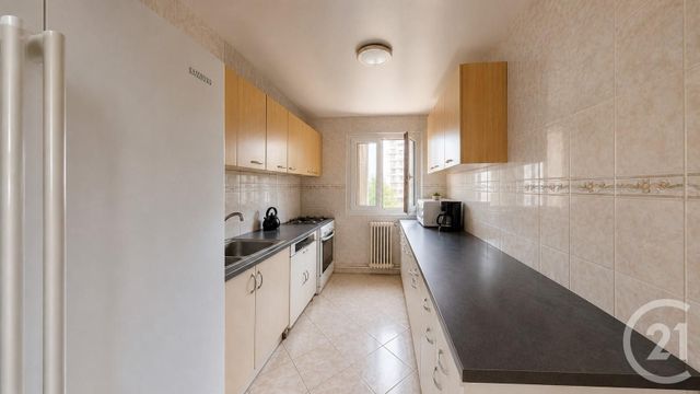 Appartement à vendre - 3 pièces - 54.68 m2 - LA COURNEUVE - 93 - ILE-DE-FRANCE - Century 21 Immo Conseil