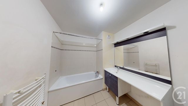 Appartement F2 à vendre - 4 pièces - 91.76 m2 - AUBERVILLIERS - 93 - ILE-DE-FRANCE - Century 21 Immo Conseil