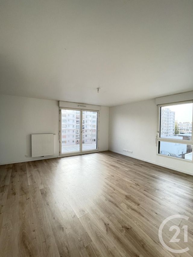 Appartement F3 à louer - 3 pièces - 70.79 m2 - AUBERVILLIERS - 93 - ILE-DE-FRANCE - Century 21 Immo Conseil