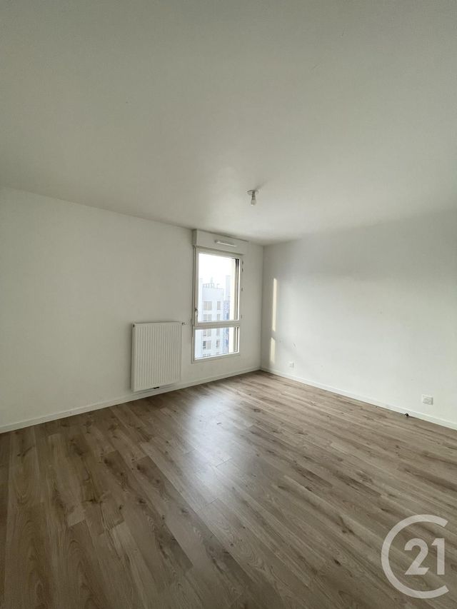 Appartement F3 à louer - 3 pièces - 70.79 m2 - AUBERVILLIERS - 93 - ILE-DE-FRANCE - Century 21 Immo Conseil