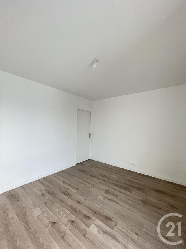 Appartement F3 à louer - 3 pièces - 70.79 m2 - AUBERVILLIERS - 93 - ILE-DE-FRANCE - Century 21 Immo Conseil