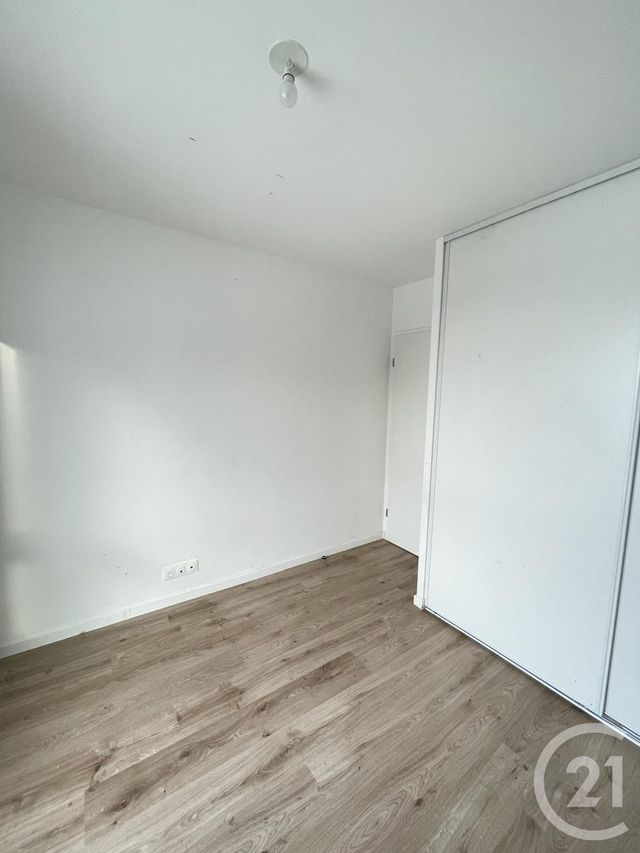 Appartement F3 à louer - 3 pièces - 70.79 m2 - AUBERVILLIERS - 93 - ILE-DE-FRANCE - Century 21 Immo Conseil