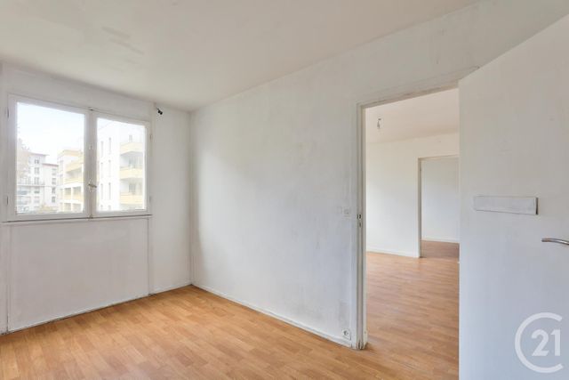 Appartement F4 à vendre - 4 pièces - 62.0 m2 - AUBERVILLIERS - 93 - ILE-DE-FRANCE - Century 21 Immo Conseil