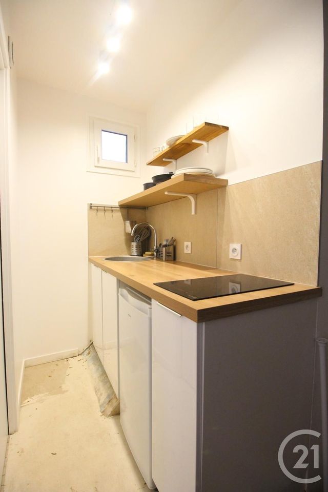 Appartement F2 à louer - 2 pièces - 24.93 m2 - AUBERVILLIERS - 93 - ILE-DE-FRANCE - Century 21 Immo Conseil