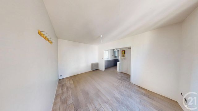 Appartement F3 à vendre - 3 pièces - 50.0 m2 - AUBERVILLIERS - 93 - ILE-DE-FRANCE - Century 21 Immo Conseil