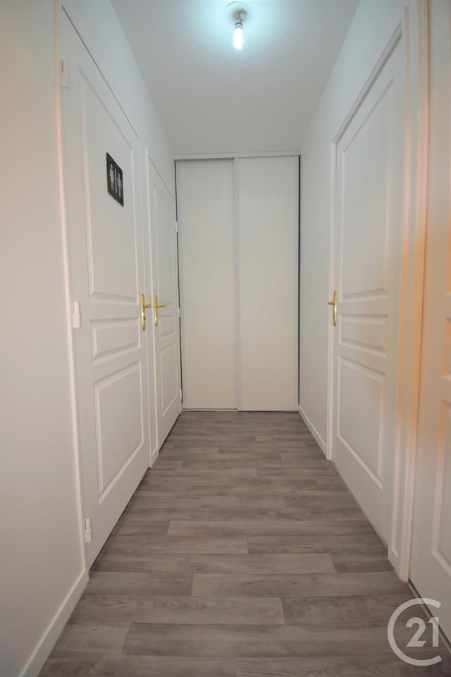 Appartement à louer - 3 pièces - 57.0 m2 - AUBERVILLIERS - 93 - ILE-DE-FRANCE - Century 21 Immo Conseil