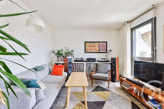 Afficher la photo en grand Appartement F4 à vendre - 4 pièces - 77.0 m2 - AUBERVILLIERS - 93 - ILE-DE-FRANCE - Century 21 Immo Conseil