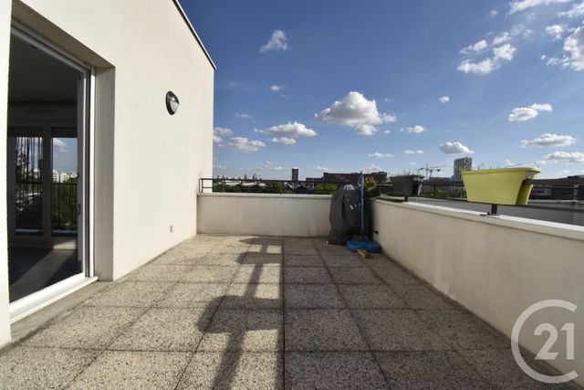 Appartement F3 à louer - 3 pièces - 58.41 m2 - AUBERVILLIERS - 93 - ILE-DE-FRANCE - Century 21 Immo Conseil