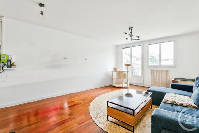 Appartement F2 à vendre - 2 pièces - 57.0 m2 - AUBERVILLIERS - 93 - ILE-DE-FRANCE - Century 21 Immo Conseil