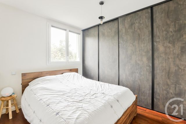 Afficher la photo en grand Appartement F2 à vendre - 2 pièces - 57.0 m2 - AUBERVILLIERS - 93 - ILE-DE-FRANCE - Century 21 Immo Conseil