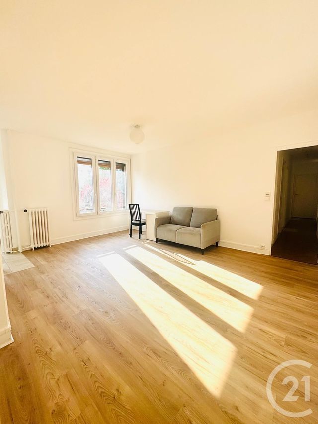Appartement F4 à louer - 4 pièces - 72.43 m2 - AUBERVILLIERS - 93 - ILE-DE-FRANCE - Century 21 Immo Conseil