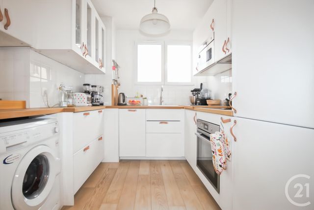 Appartement F3 à vendre - 4 pièces - 67.45 m2 - AUBERVILLIERS - 93 - ILE-DE-FRANCE - Century 21 Immo Conseil