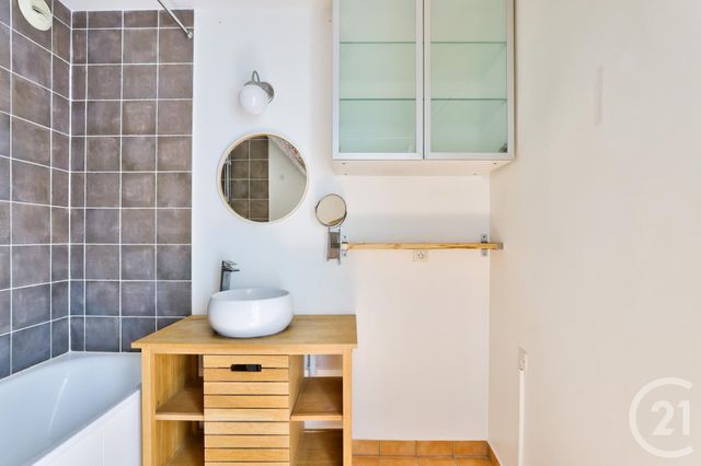 Appartement F2 à vendre - 2 pièces - 40.0 m2 - PANTIN - 93 - ILE-DE-FRANCE - Century 21 Immo Conseil