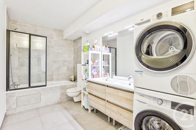 Appartement F4 à vendre - 4 pièces - 83.0 m2 - AUBERVILLIERS - 93 - ILE-DE-FRANCE - Century 21 Immo Conseil