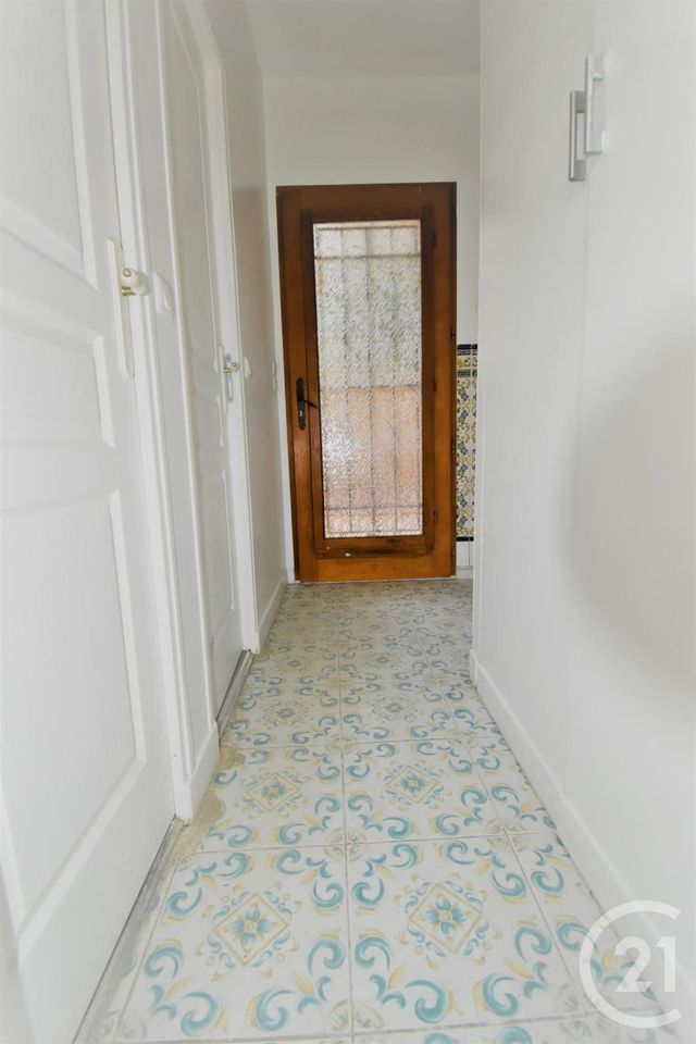 Appartement F2 à louer - 2 pièces - 35.52 m2 - AUBERVILLIERS - 93 - ILE-DE-FRANCE - Century 21 Immo Conseil