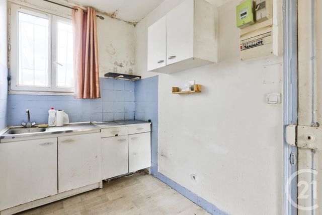 Afficher la photo en grand Appartement F1 à vendre - 1 pièce - 20.0 m2 - AUBERVILLIERS - 93 - ILE-DE-FRANCE - Century 21 Immo Conseil