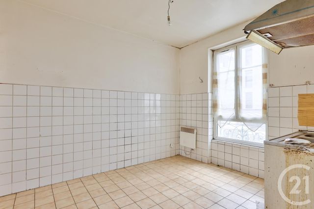 Afficher la photo en grand Appartement à vendre - 2 pièces - 30.0 m2 - AUBERVILLIERS - 93 - ILE-DE-FRANCE - Century 21 Immo Conseil