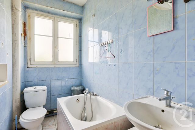 Afficher la photo en grand Appartement F2 à vendre - 2 pièces - 33.0 m2 - AUBERVILLIERS - 93 - ILE-DE-FRANCE - Century 21 Immo Conseil