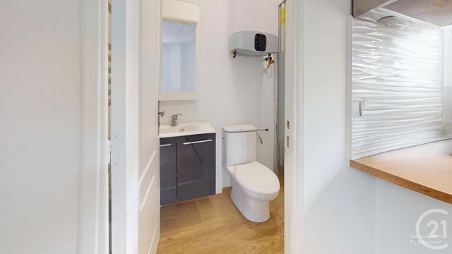 Appartement à vendre - 2 pièces - 30.02 m2 - AUBERVILLIERS - 93 - ILE-DE-FRANCE - Century 21 Immo Conseil