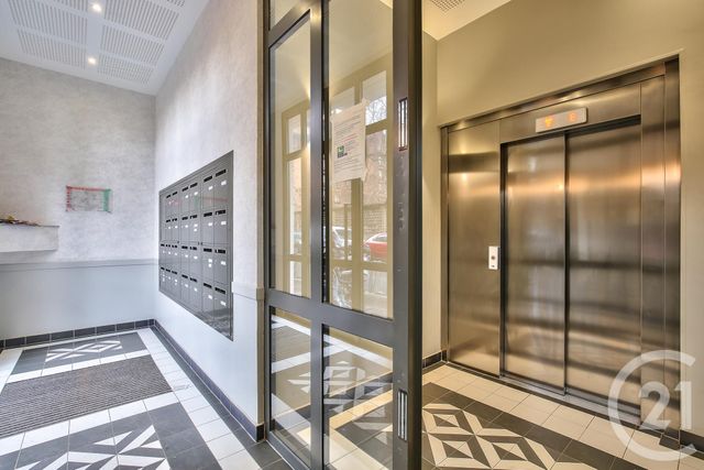 Appartement F2 à vendre - 2 pièces - 40.0 m2 - AUBERVILLIERS - 93 - ILE-DE-FRANCE - Century 21 Immo Conseil