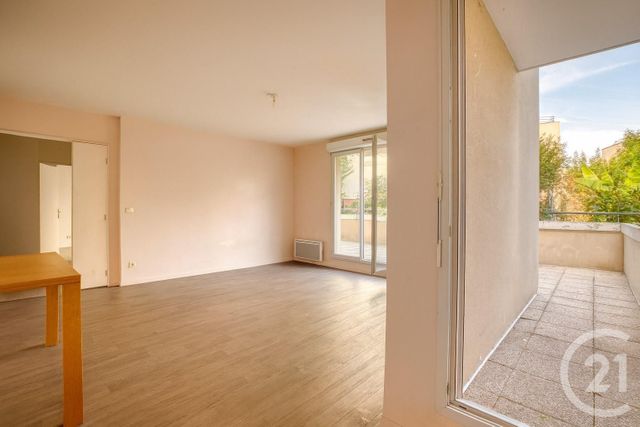 Appartement F3 à vendre - 3 pièces - 64.0 m2 - AUBERVILLIERS - 93 - ILE-DE-FRANCE - Century 21 Immo Conseil