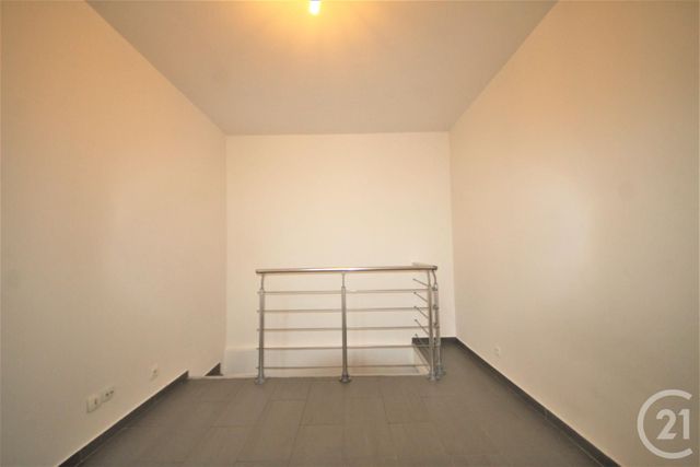 Appartement F1 à louer - 1 pièce - 22.51 m2 - AUBERVILLIERS - 93 - ILE-DE-FRANCE - Century 21 Immo Conseil