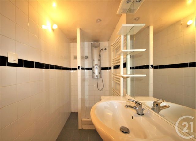 Appartement F1 à louer - 1 pièce - 22.51 m2 - AUBERVILLIERS - 93 - ILE-DE-FRANCE - Century 21 Immo Conseil