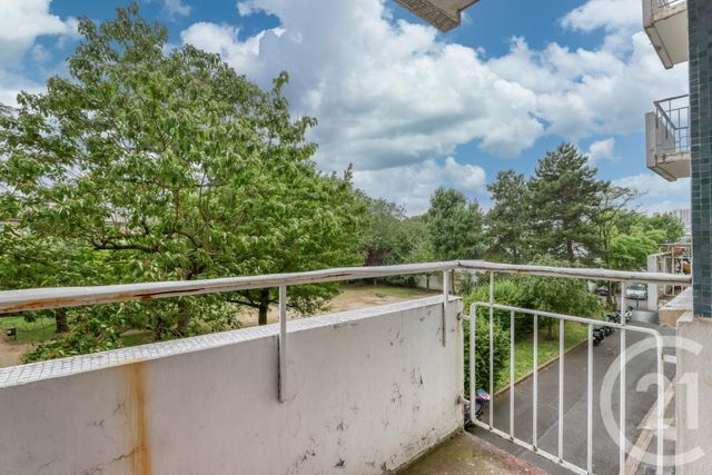 Appartement F4 à vendre - 4 pièces - 79.0 m2 - AUBERVILLIERS - 93 - ILE-DE-FRANCE - Century 21 Immo Conseil